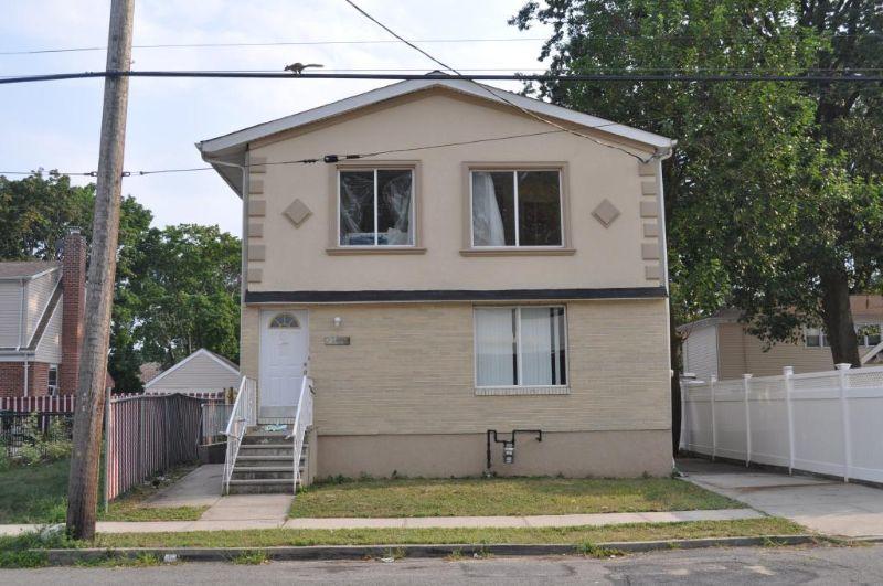 22338 109th Avenue, Queens Village, NY 11429 (Off Market NYStateMLS