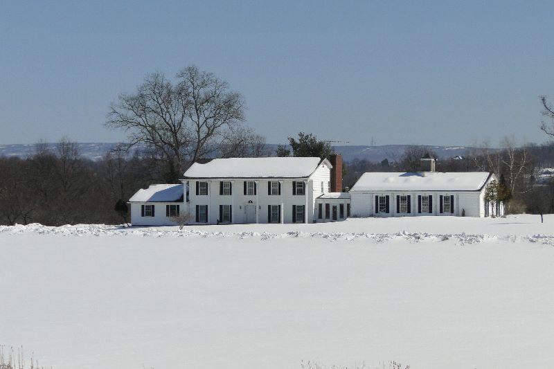 339 Sarah Wells Trl, Goshen, NY 10924 (Off Market NYStateMLS Listing