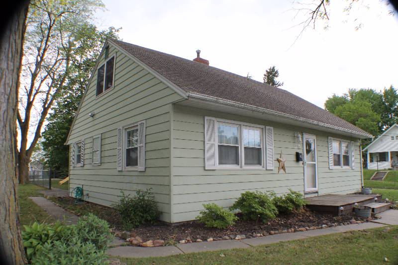 1210 Court Street, Bedford, IA 50833 (Sold MyStateMLS Listing 10389702)