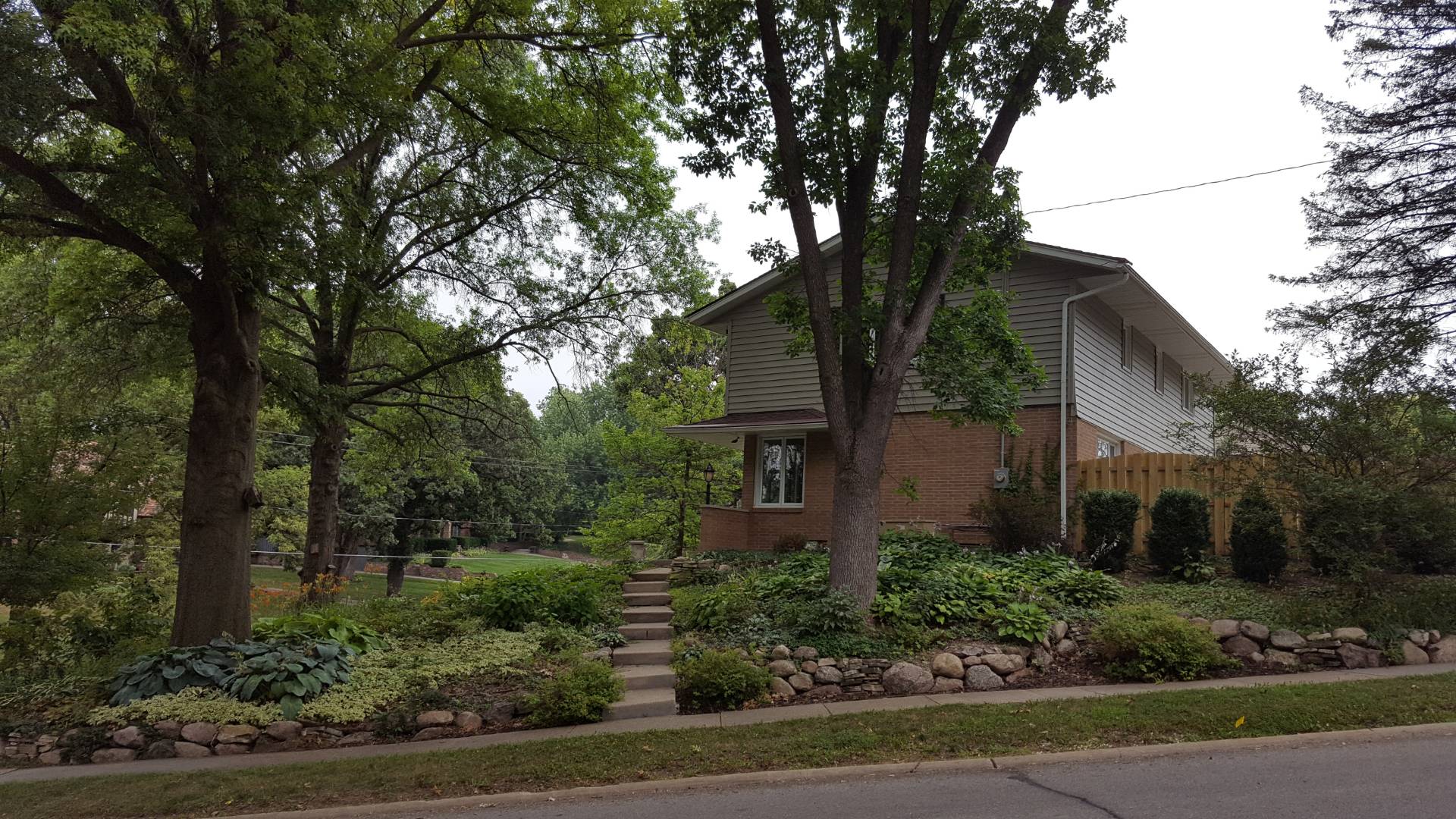 5500 Harwood Dr, Des Moines, IA 50312 (Off Market MyStateMLS Listing