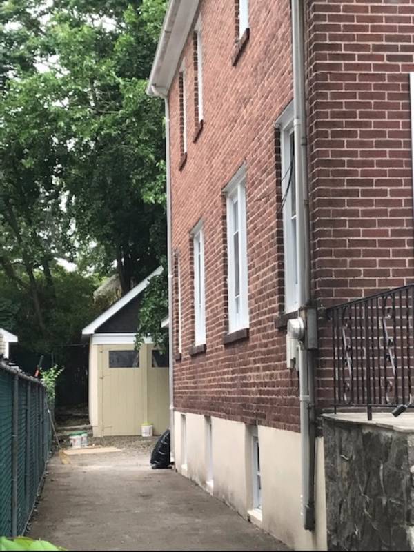 9 Vredenburgh Ave, Yonkers, NY 10704 (Off Market NYStateMLS Listing