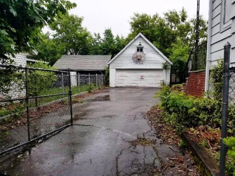 420 Burdick Ave, Syracuse, NY 13208 (Off Market NYStateMLS Listing