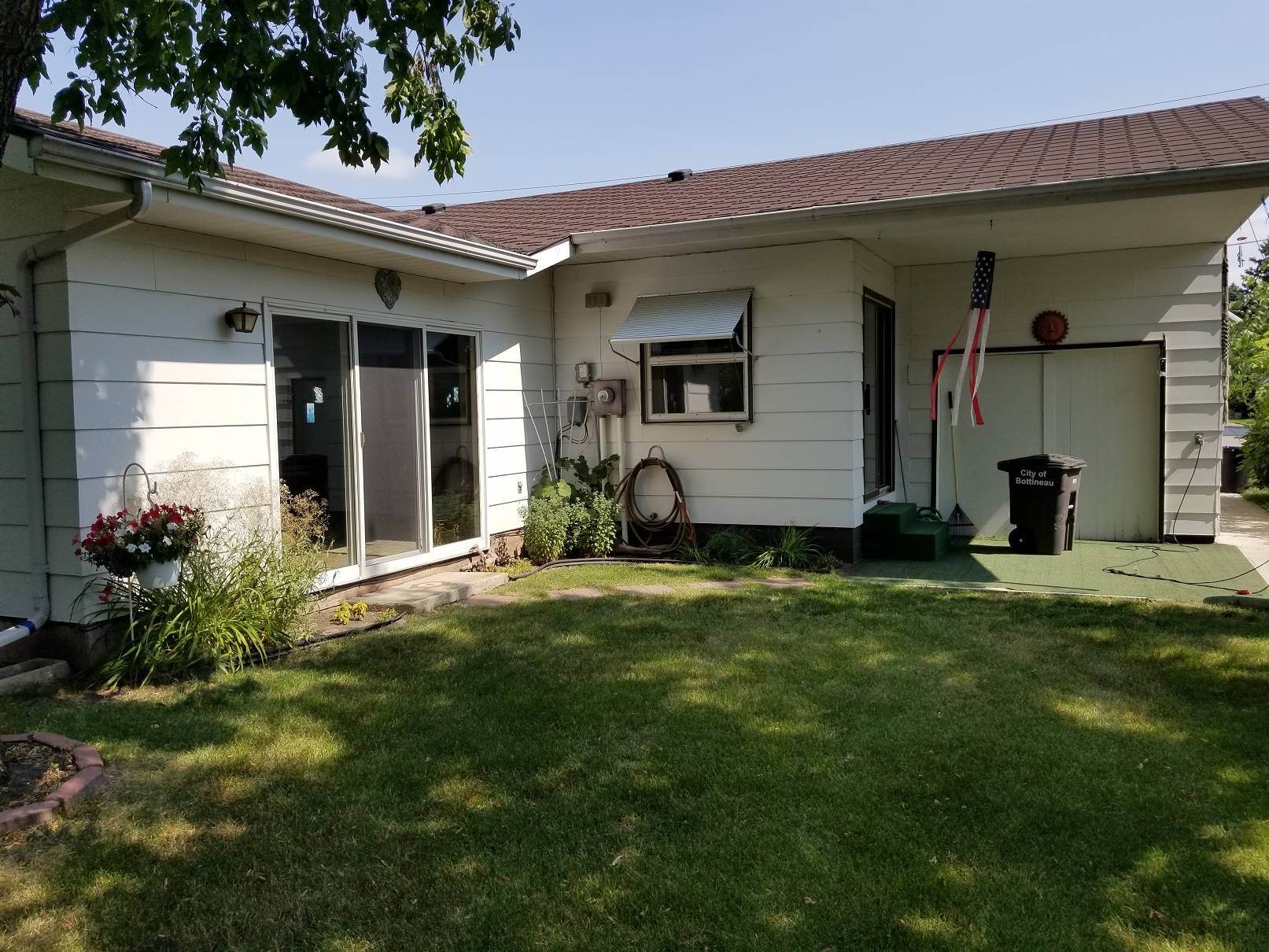 918 Street, Bottineau, ND 58318 (Sold MyStateMLS Listing 10418203)