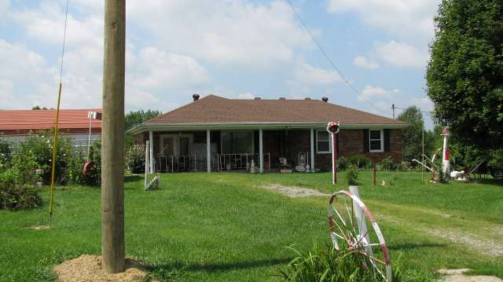 303 Hardesty Rd., Springfield, KY 40069 (Sold NYStateMLS Listing 10419178)