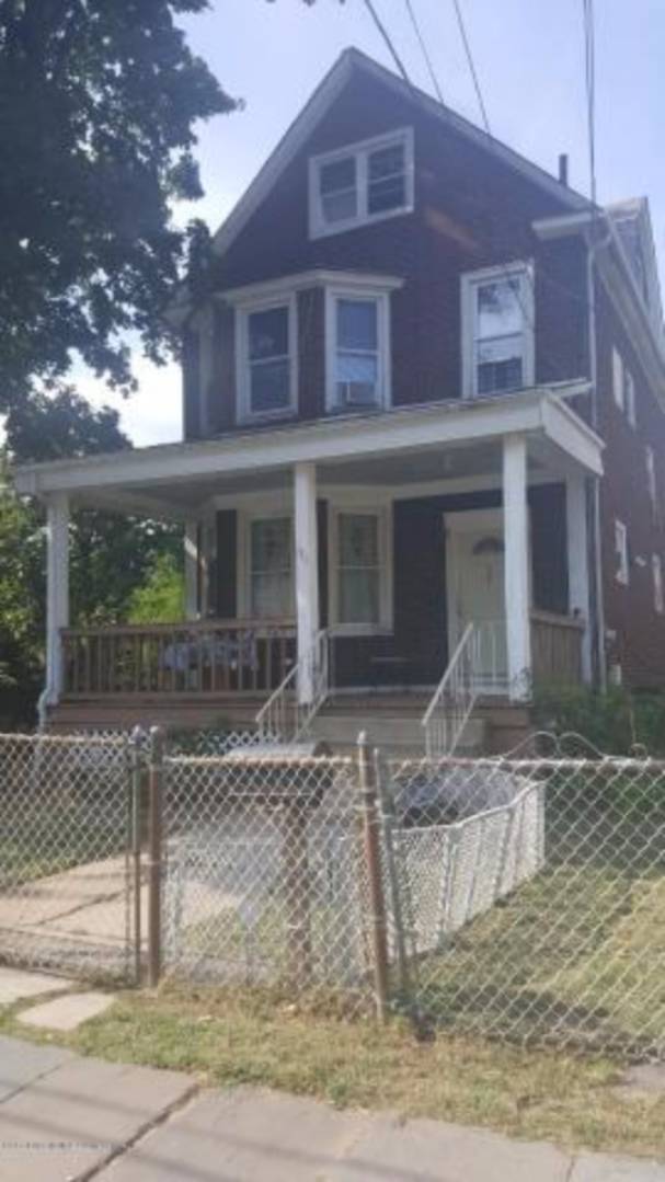 149 Fillmore St, Staten Island, NY 10301 (Off Market NYStateMLS Listing