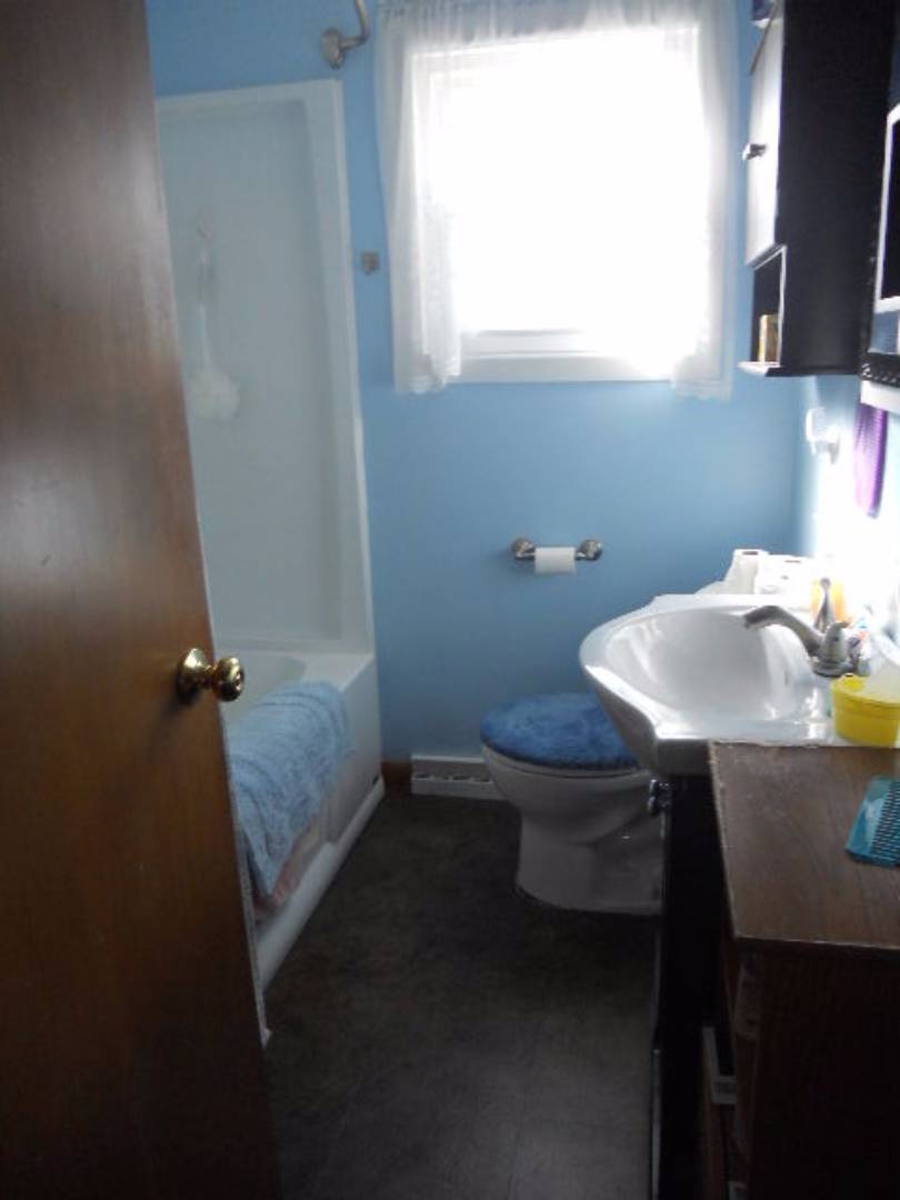 102 Ave H West, Anamoose, ND 58710 (Sold NYStateMLS Listing 10424128)