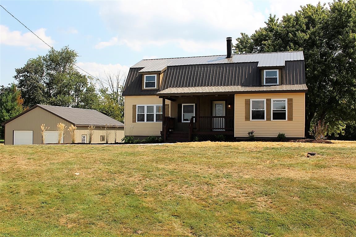 11407 E 300th Ave, Flat Rock, IL 62427 (Sold MyStateMLS Listing 10424731)