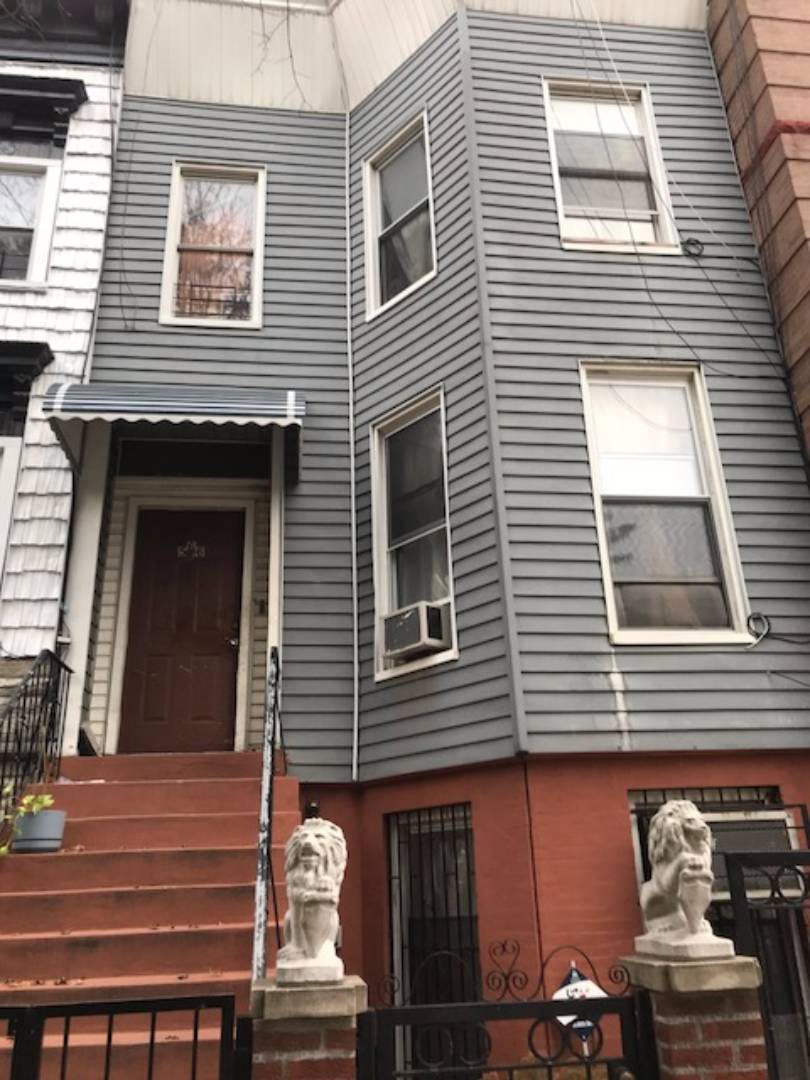 566 Bainbridge St, Brooklyn, NY 11233 (Off Market NYStateMLS Listing ...