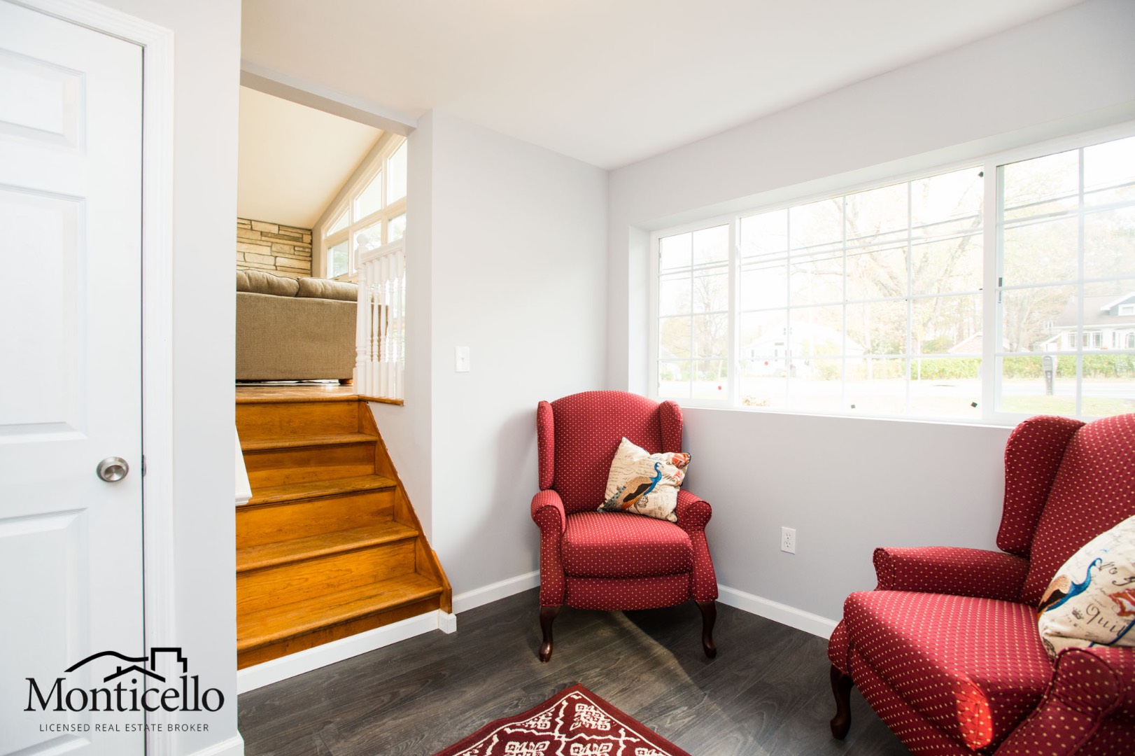 348 Whiteview Rd, Wynantskill, NY 12198 (Sold NYStateMLS Listing 10435756)