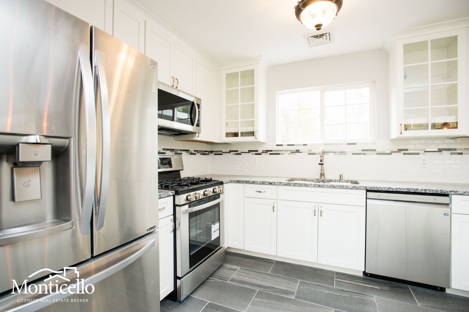 348 Whiteview Rd, Wynantskill, NY 12198 (Sold NYStateMLS Listing 10435756)