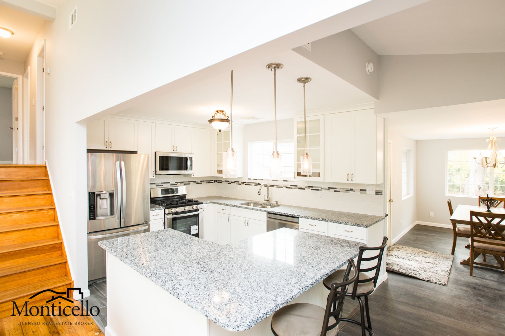 348 Whiteview Rd, Wynantskill, NY 12198 (Sold NYStateMLS Listing 10435756)