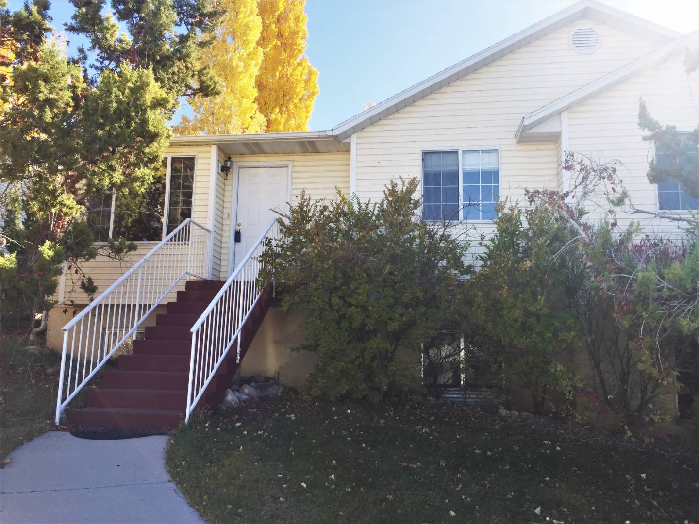 2261 W Sunnyside Dr, Cedar City, UT 84720 (Sold MyStateMLS Listing