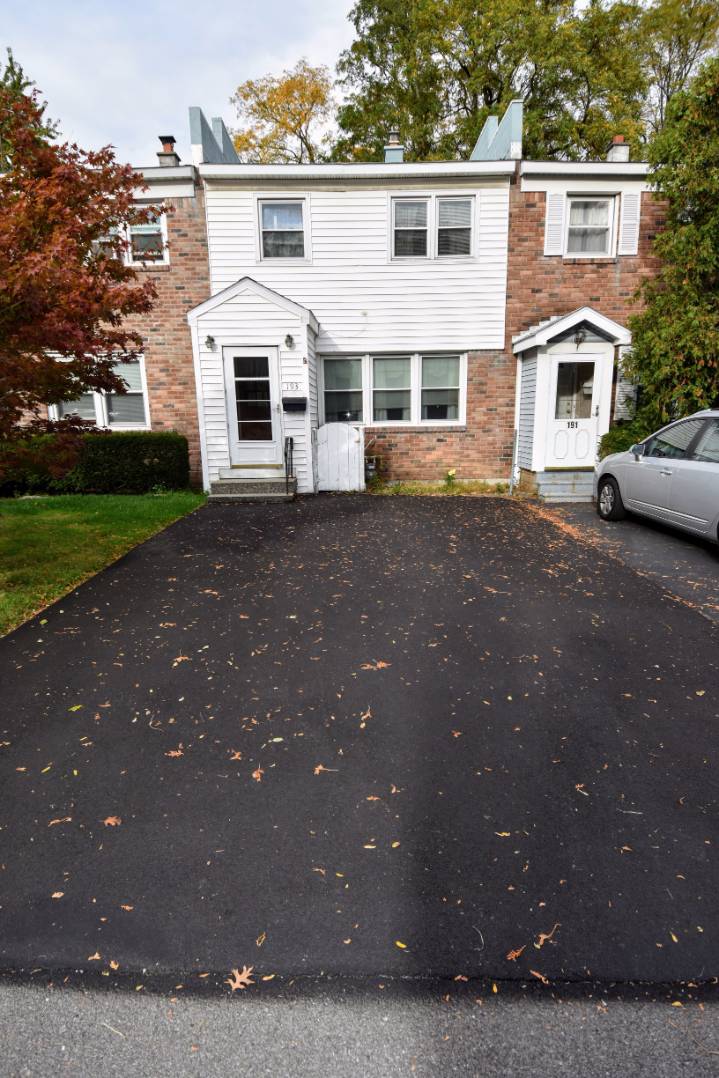 193 Mount Hope Dr, Albany, NY 12202 (Sold NYStateMLS Listing 10433681)