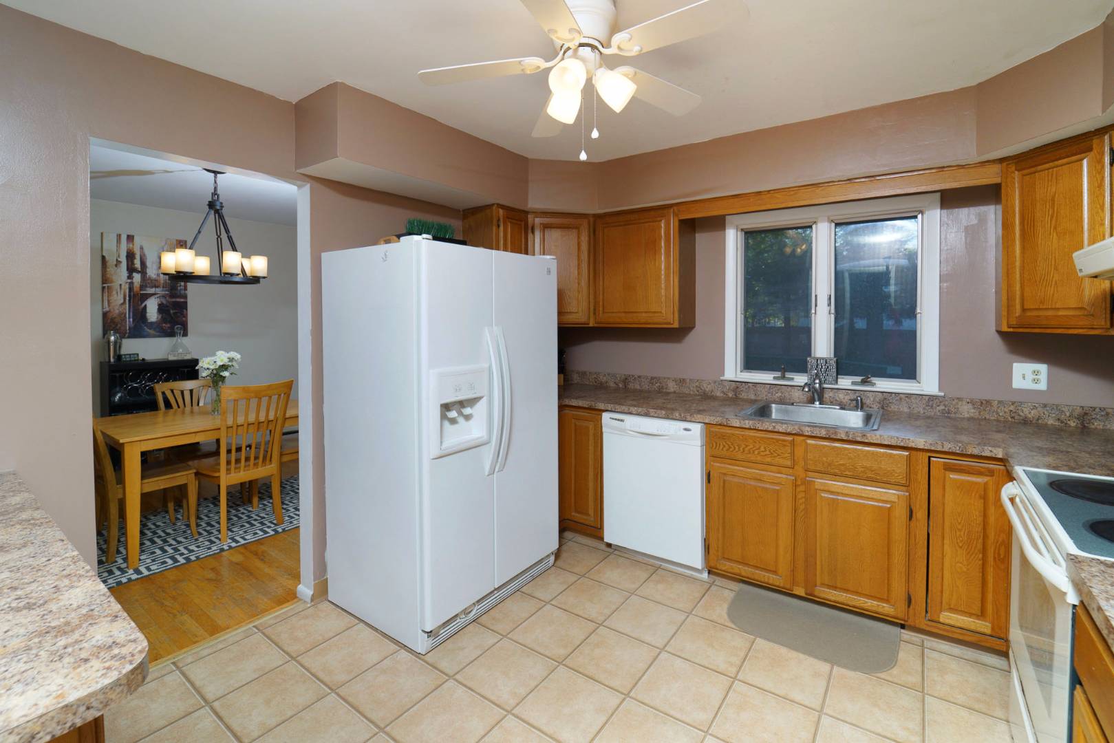 43 The Crossway, Delmar, NY 12054 (Sold NYStateMLS Listing 10434392)