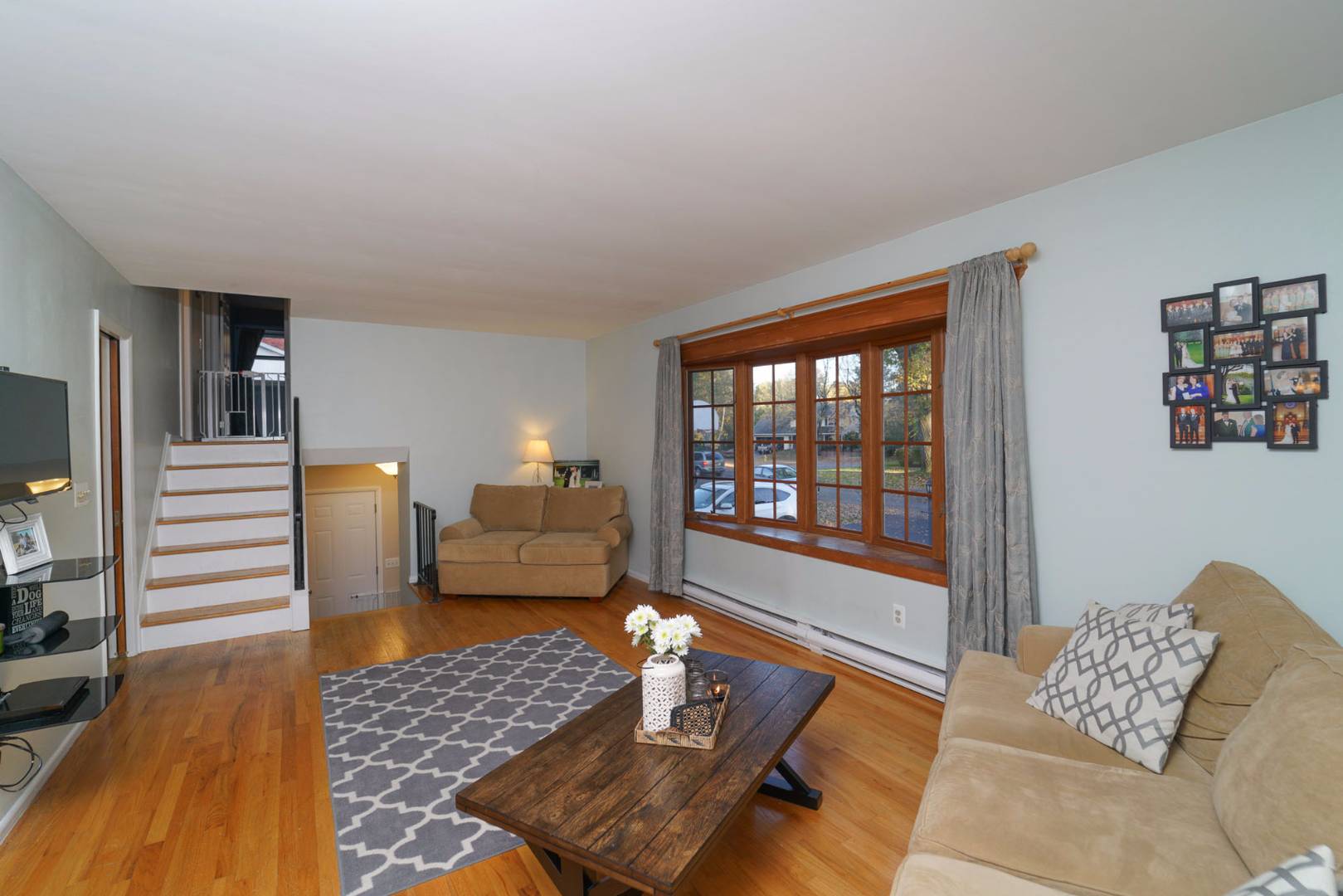 43 The Crossway, Delmar, NY 12054 (Sold NYStateMLS Listing 10434392)