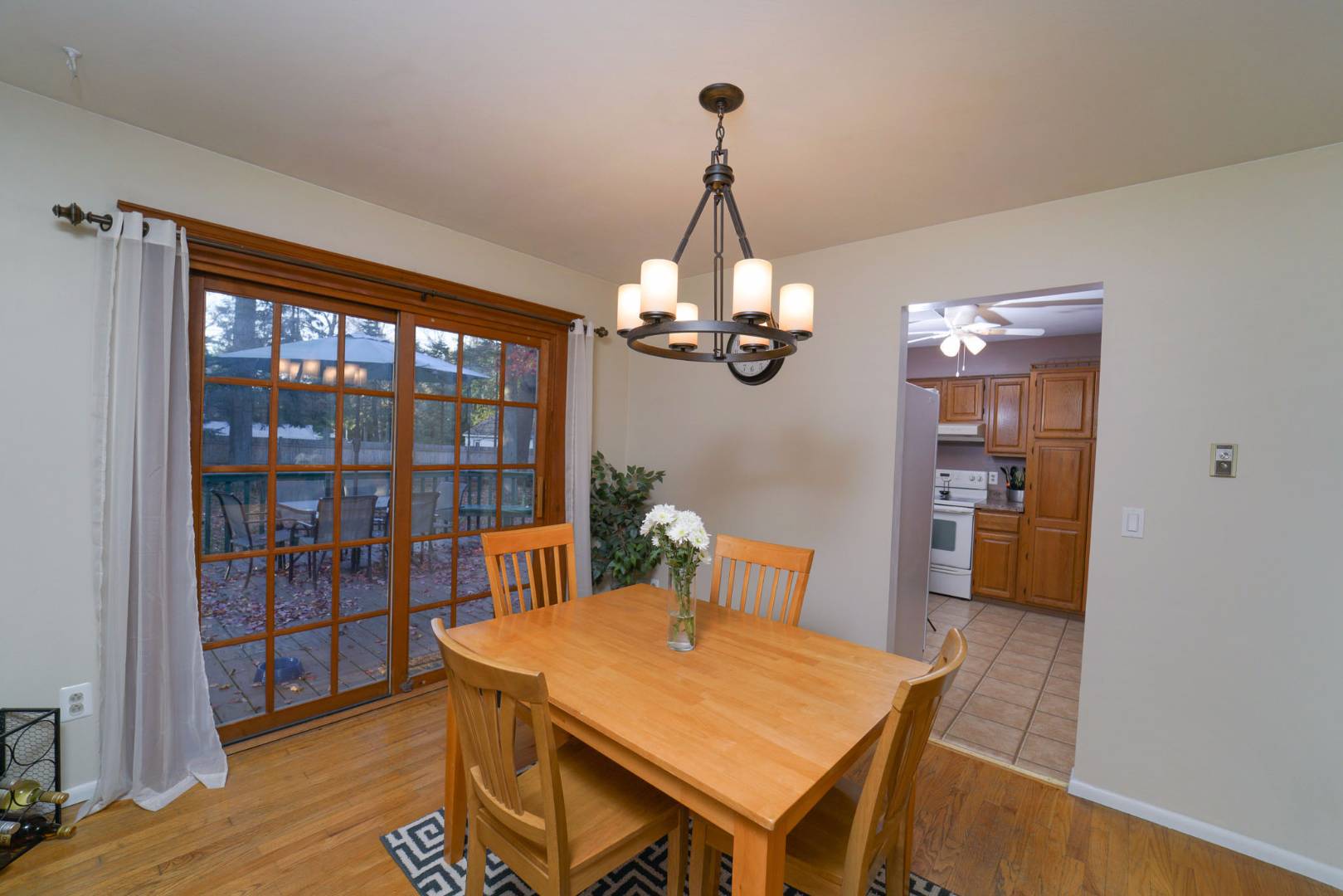 43 The Crossway, Delmar, NY 12054 (Sold NYStateMLS Listing 10434392)