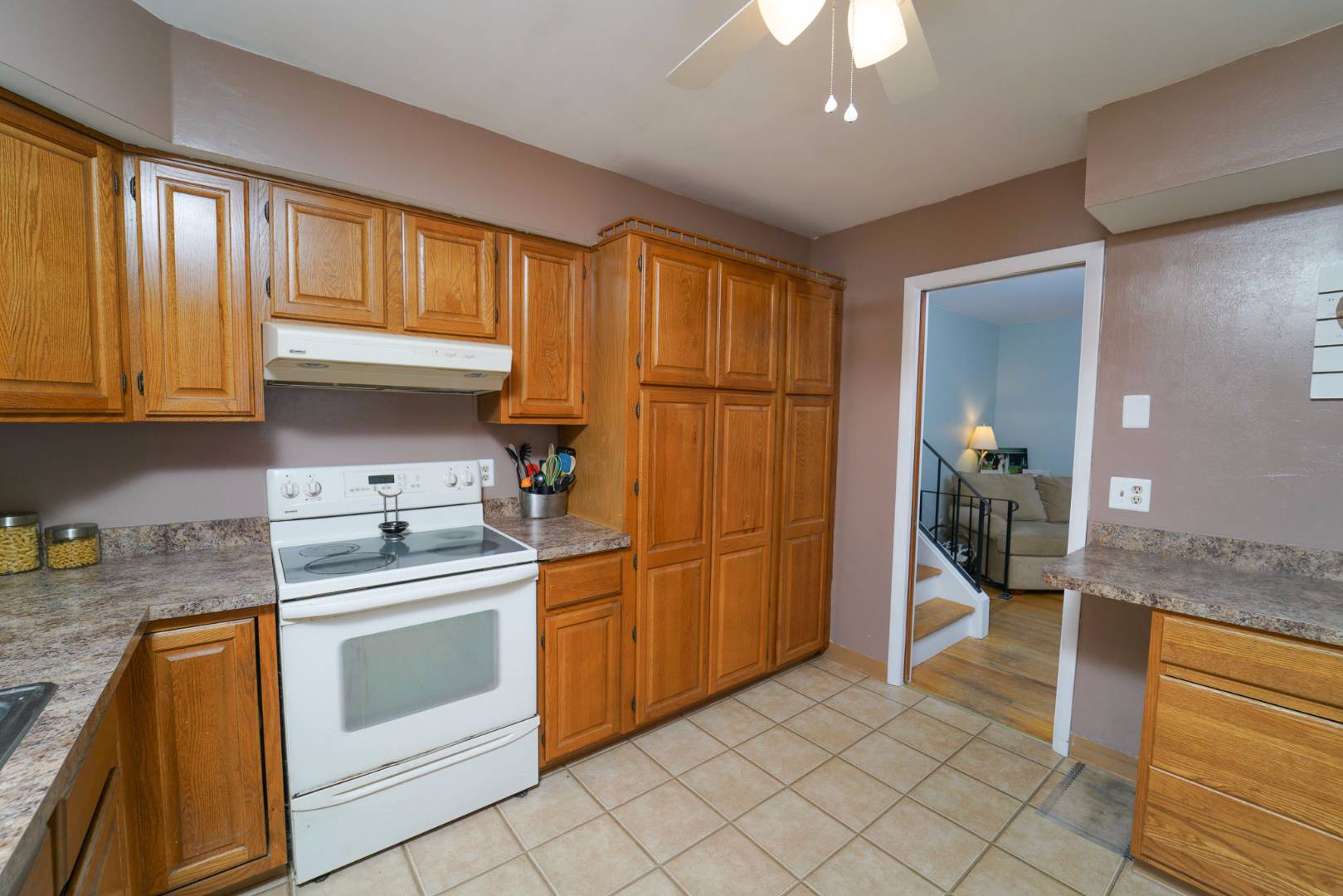 43 The Crossway, Delmar, NY 12054 (Sold NYStateMLS Listing 10434392)