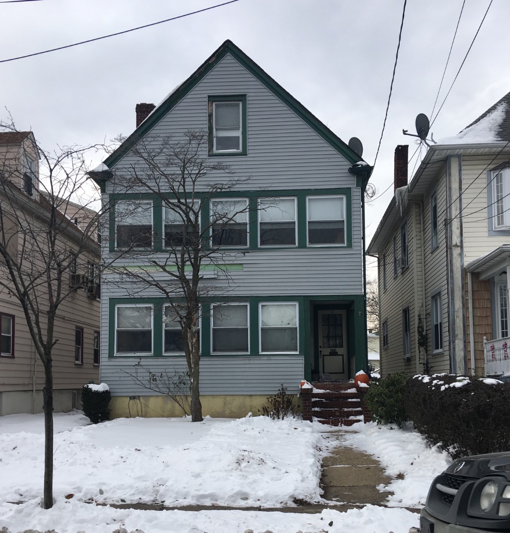 374 Bement Ave, Staten Island, NY 10310 (Off Market NYStateMLS Listing