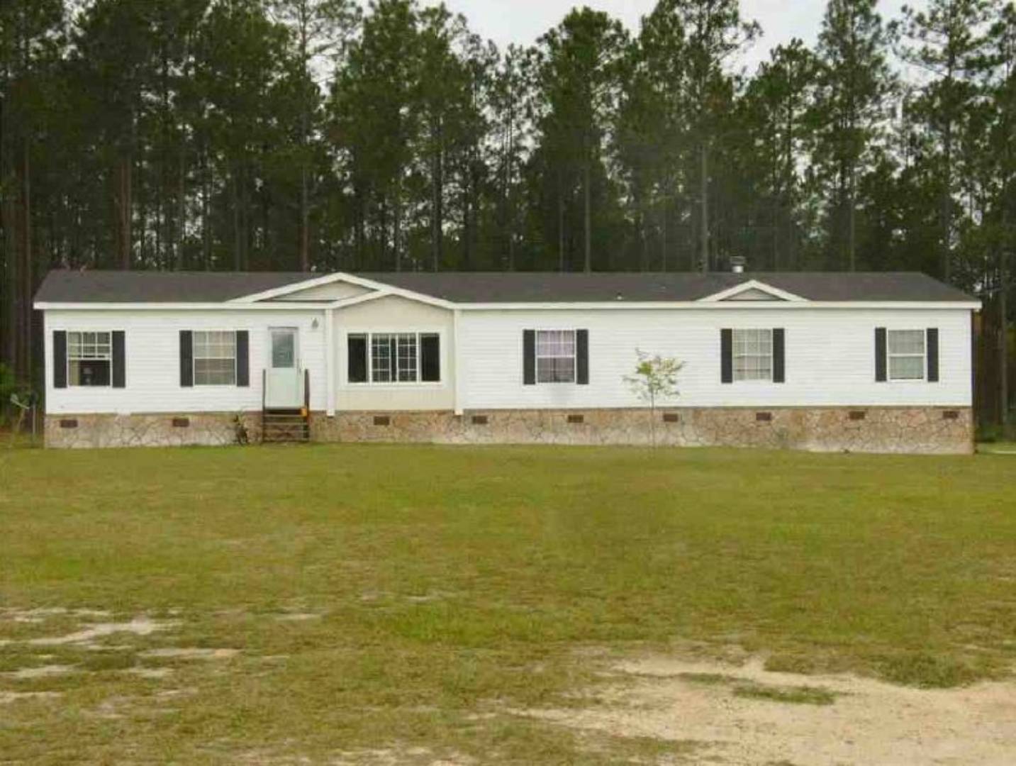 136 Jade Ln, Ambrose, GA 31512 (Off Market MyStateMLS Listing 10459565)