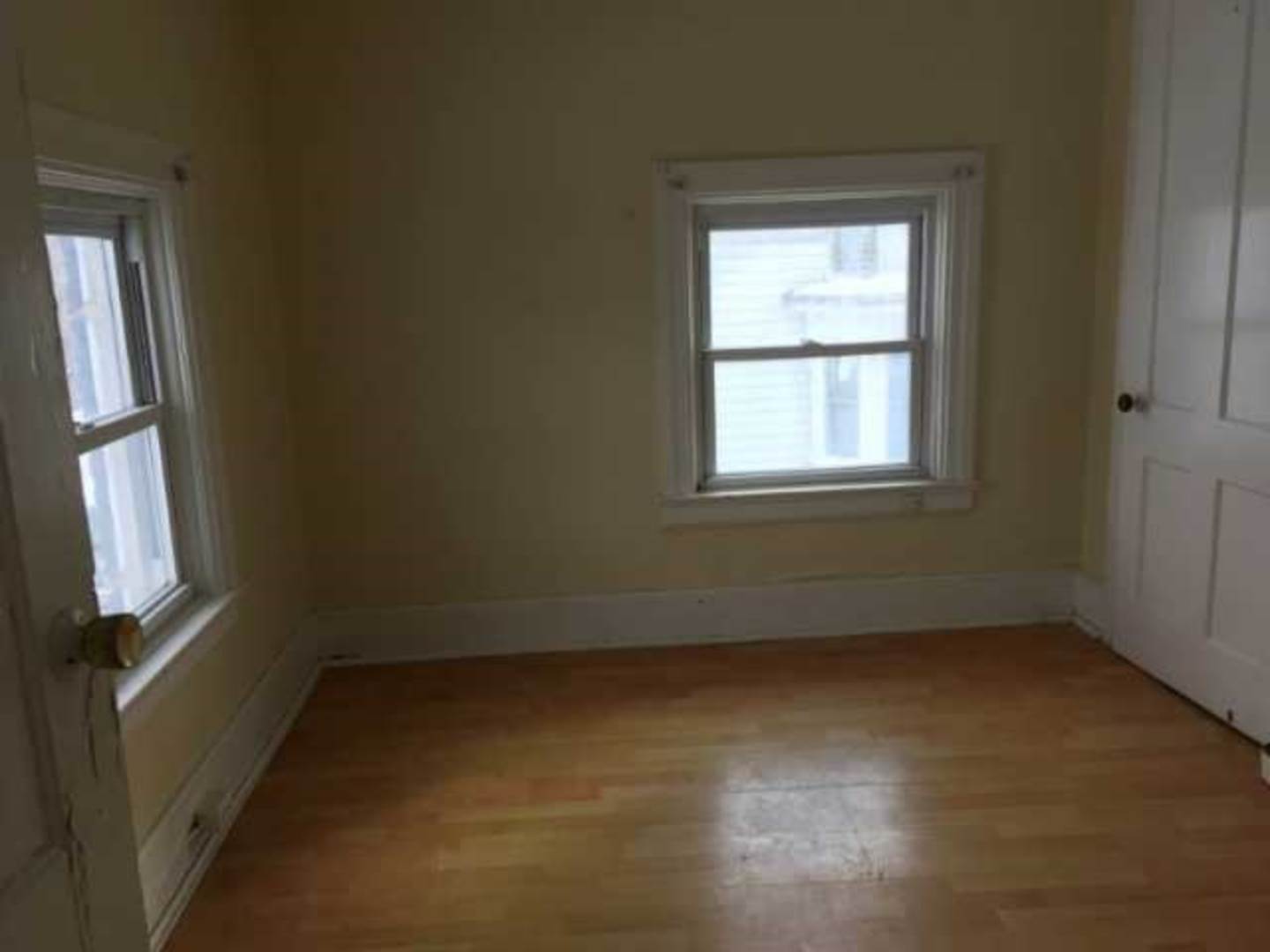 160 Pine St, Lockport, NY 14094 (Sold NYStateMLS Listing 10464911)