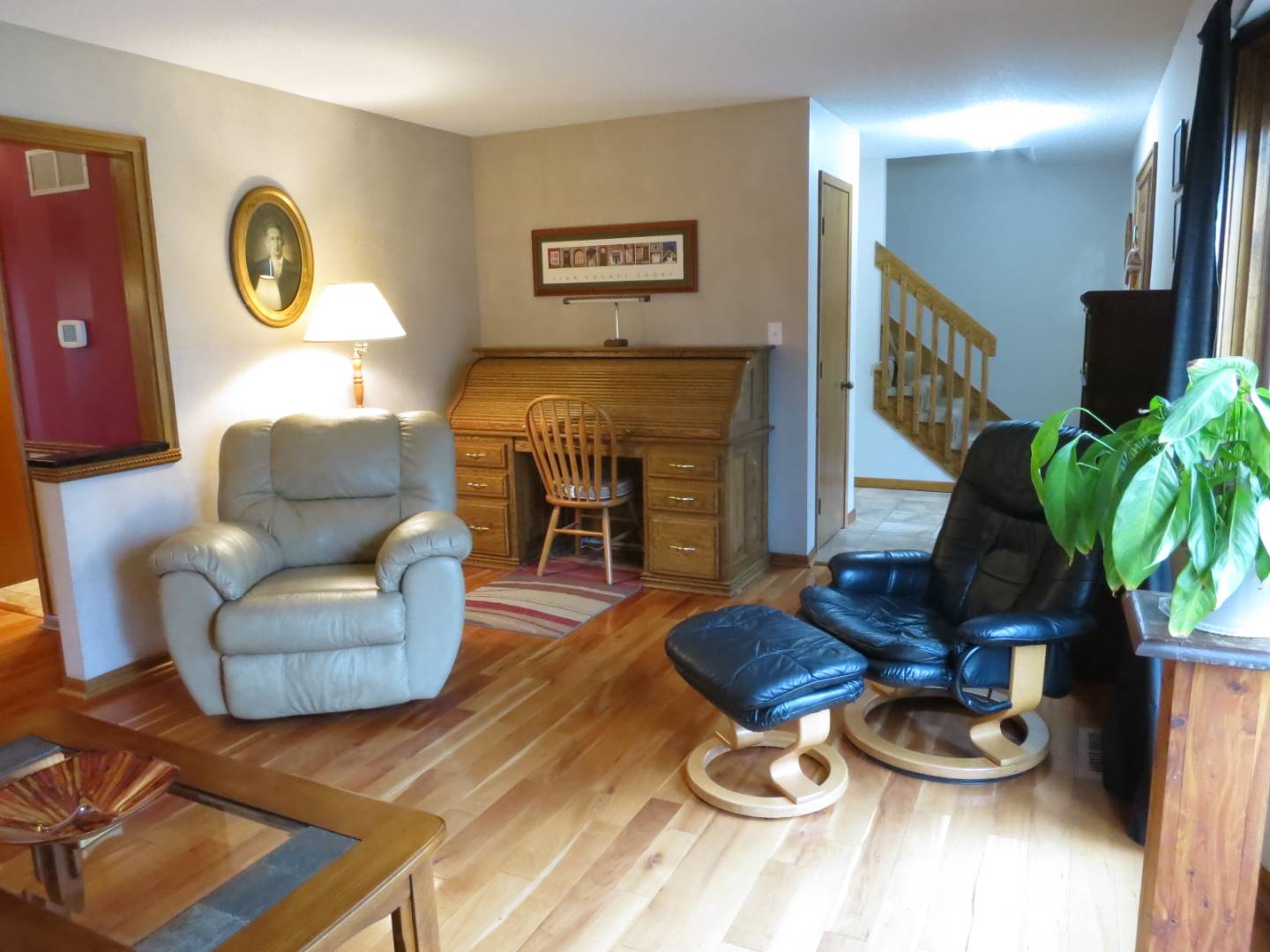 8023 Maple Drive, Urbandale, IA 50322 (Off Market MyStateMLS Listing