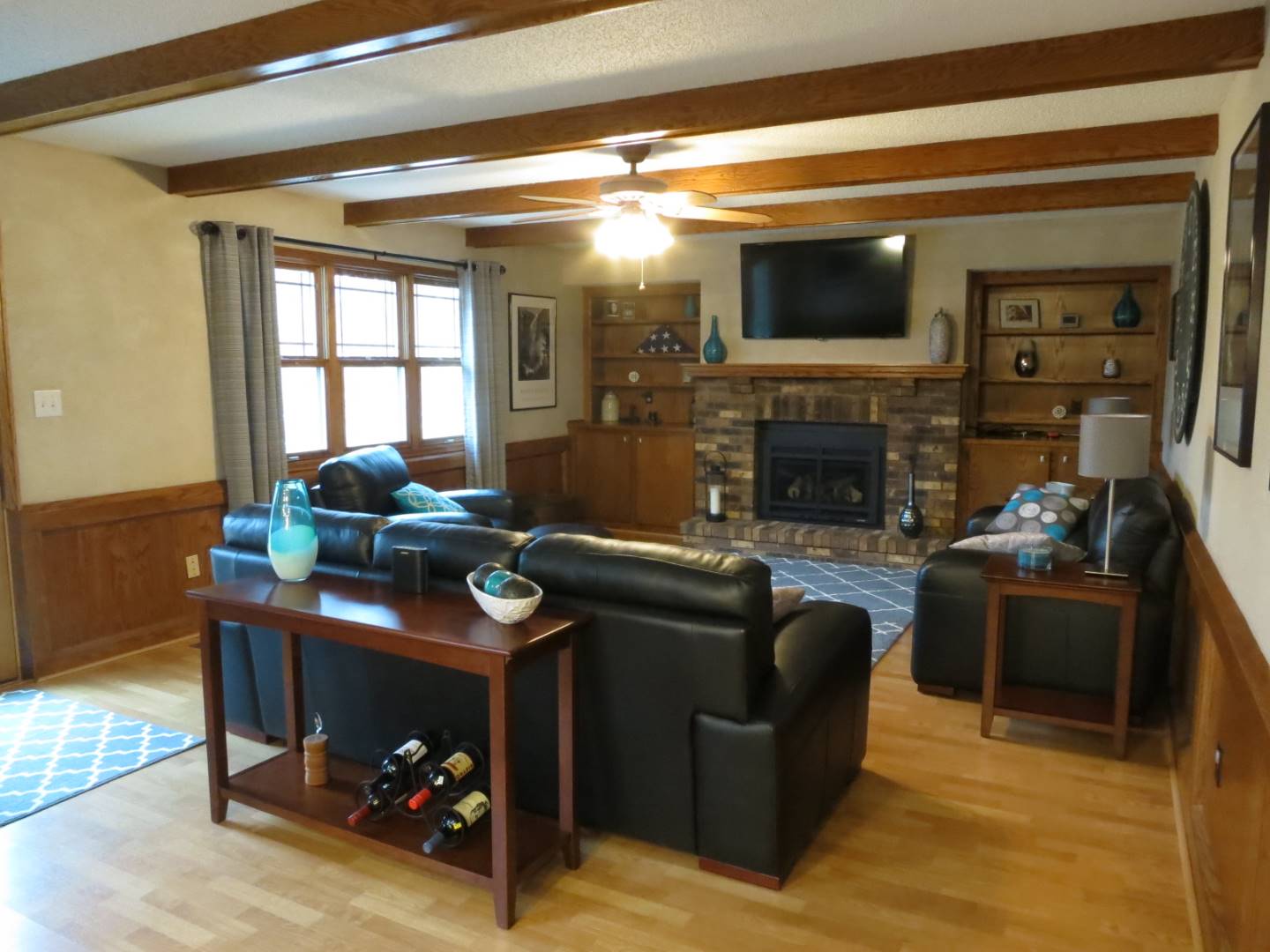 8023 Maple Drive, Urbandale, IA 50322 (Off Market MyStateMLS Listing