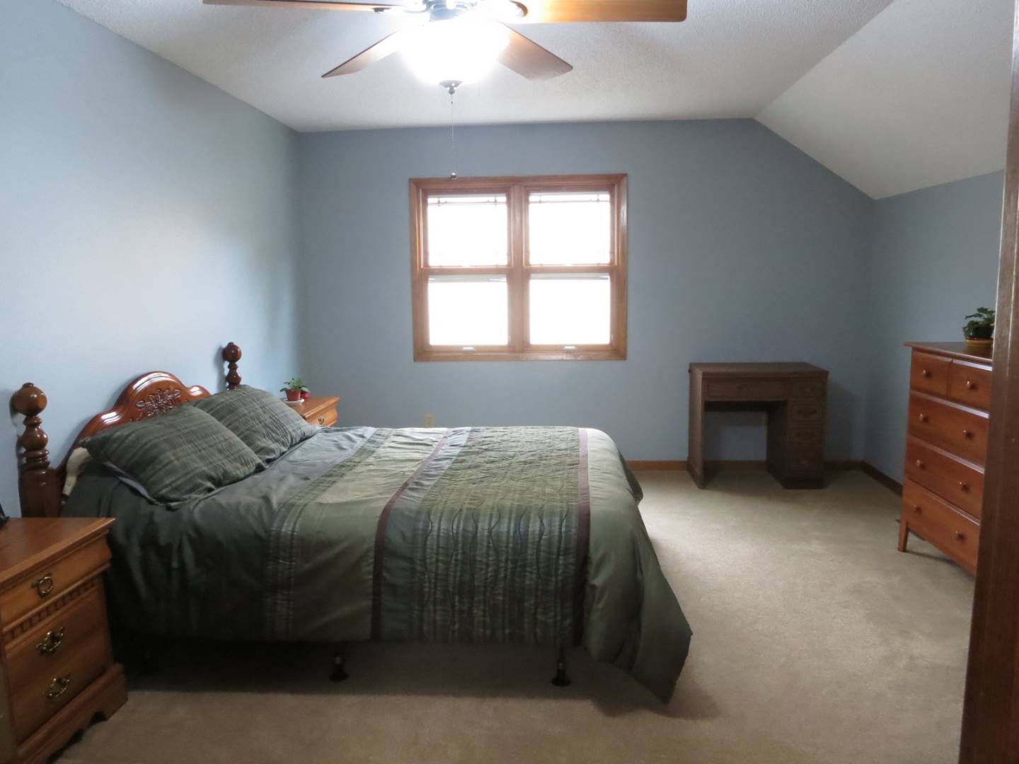 8023 Maple Drive, Urbandale, IA 50322 (Off Market MyStateMLS Listing