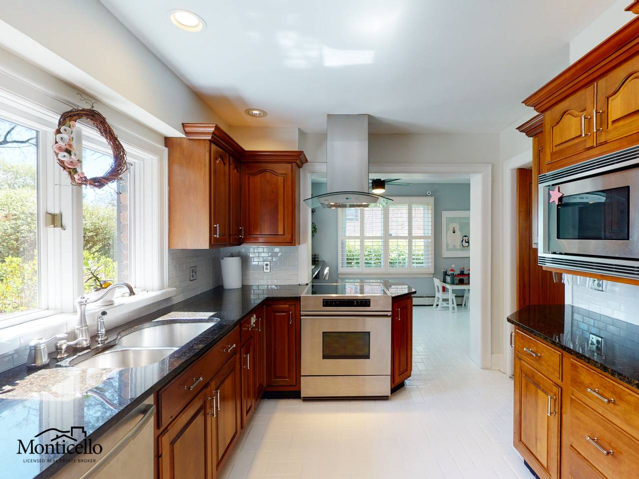 21 South Manning Blvd., Albany, NY 12203 (Sold NYStateMLS Listing