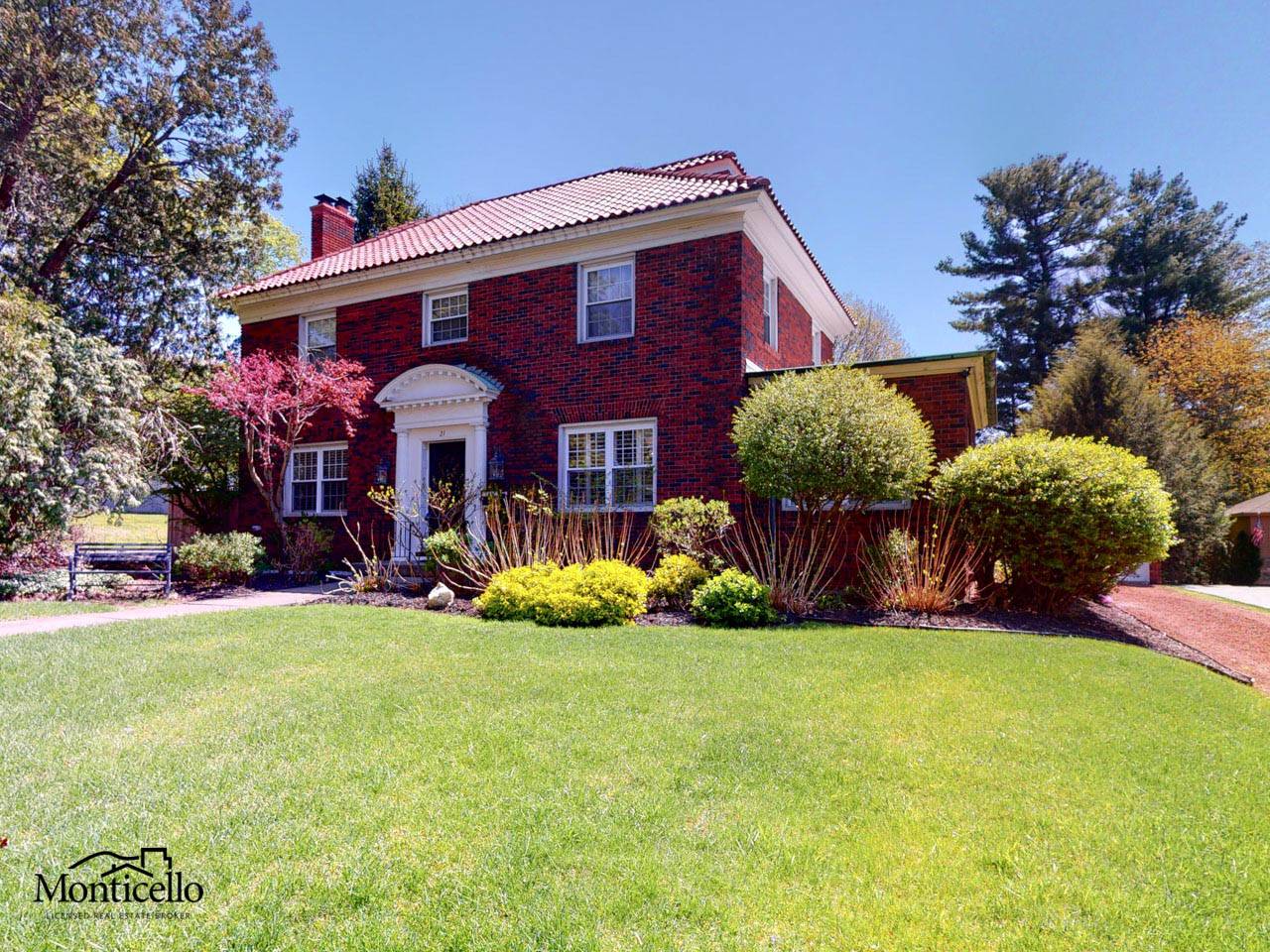 21 South Manning Blvd., Albany, NY 12203 (Sold NYStateMLS Listing