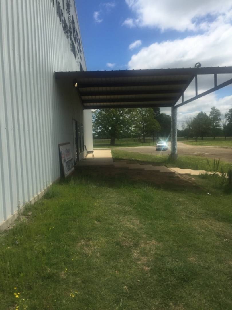 1721 W Hwy 70, Millerton, OK 74764 (Off Market NYStateMLS Listing