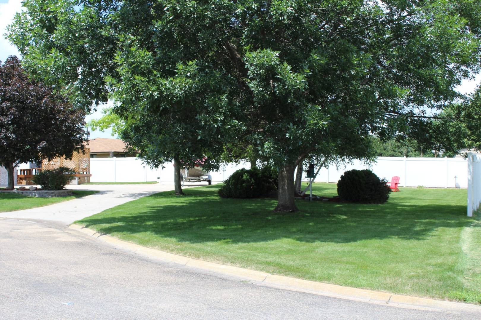 412 E. 7th Ave, Ainsworth, NE 69210 (Sold NYStateMLS Listing 10491128)