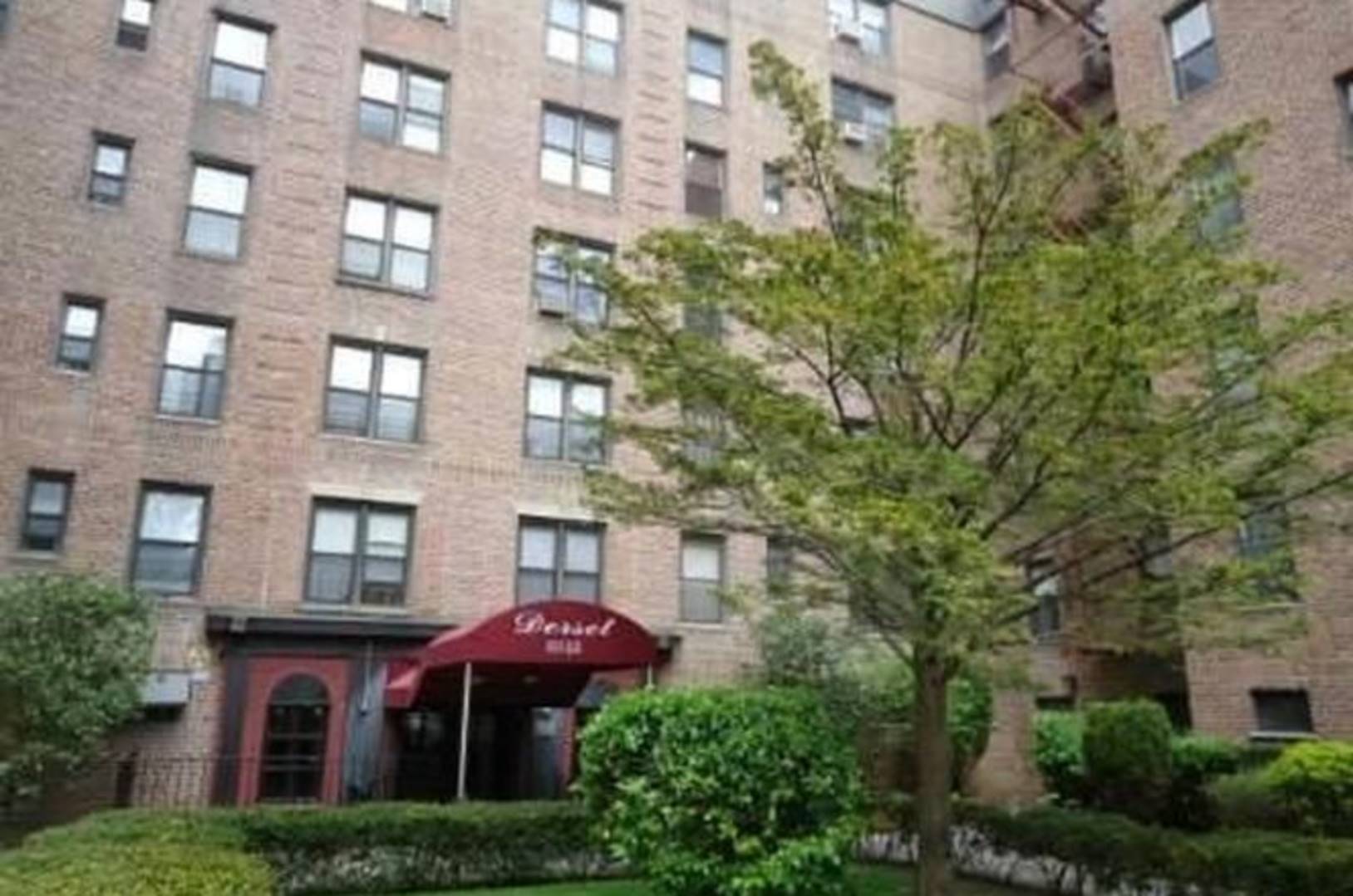 83 25 98th Street Apt 1p Woodhaven Ny 11421 For Sale