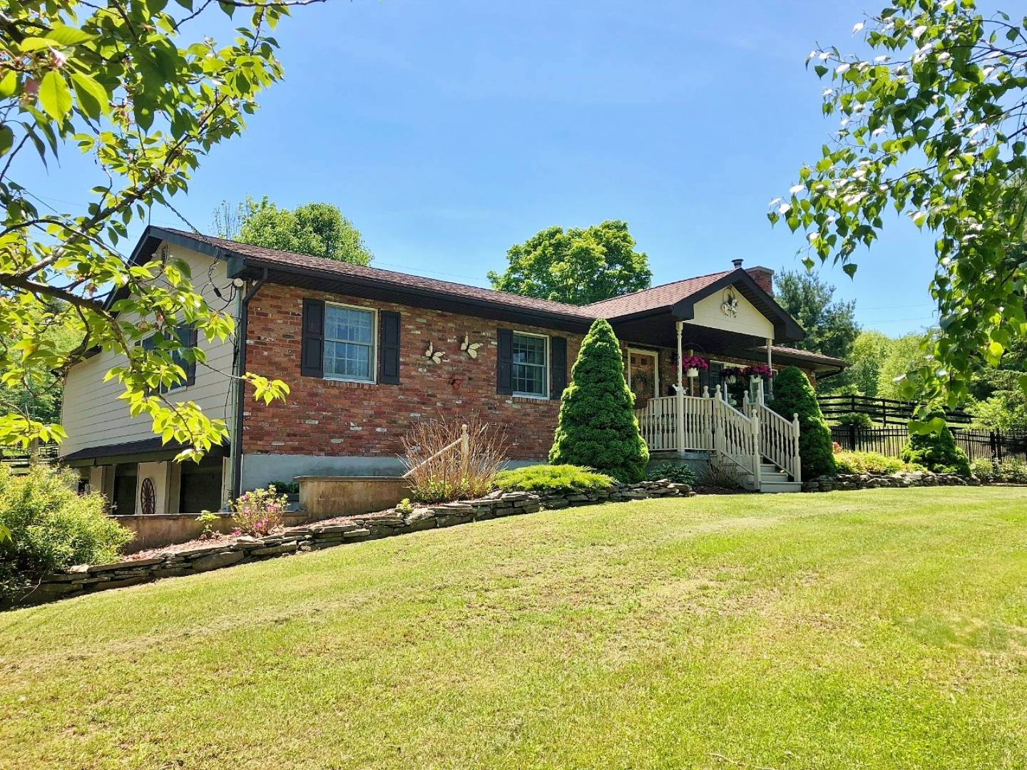 643 Mt Hope Rd, Middletown, NY 10940 (Sold NYStateMLS Listing 10495568)