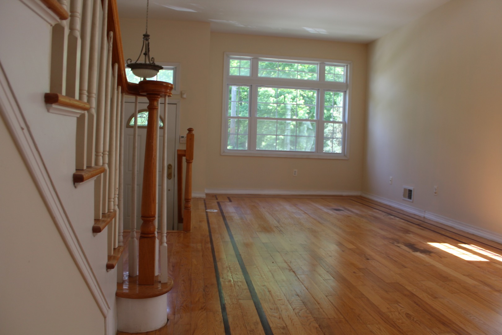 122 Ashworth Ave, Staten Island, NY 10314 (Sold NYStateMLS Listing