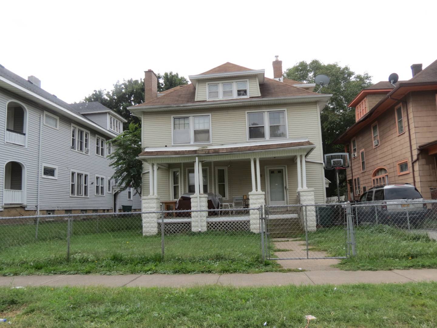 25 Carthage Dr 14621, Rochester, NY 14621 (Off Market NYStateMLS