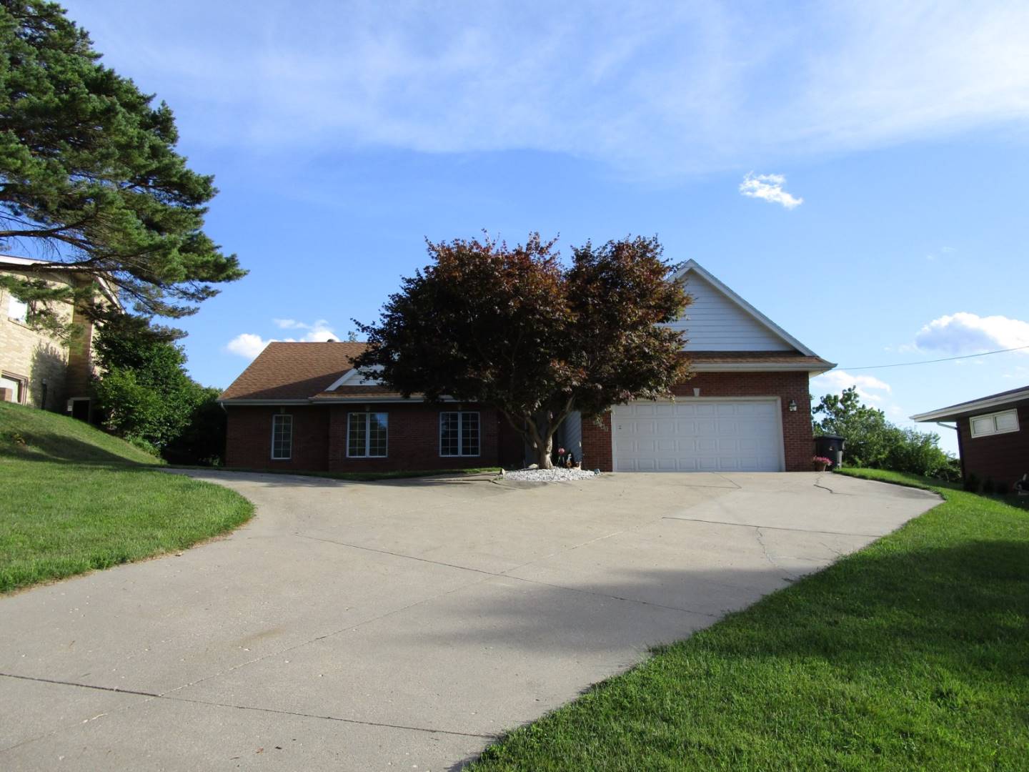 2547 Hull, Des Moines, IA 50317 (Off Market MyStateMLS Listing 10519725)