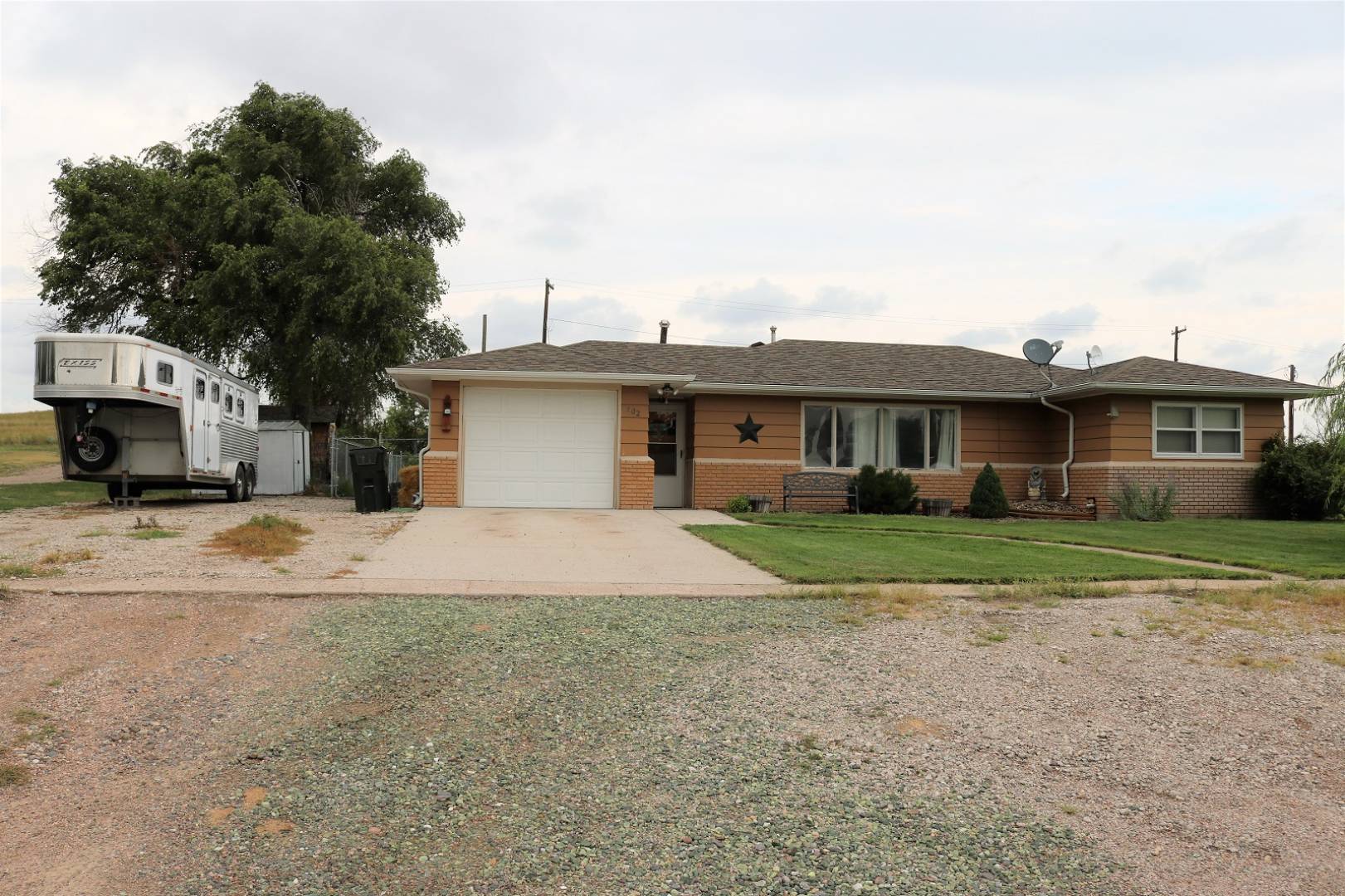 402 Orchard St., Lodgepole, NE 69149 (Sold NYStateMLS Listing 10519331)