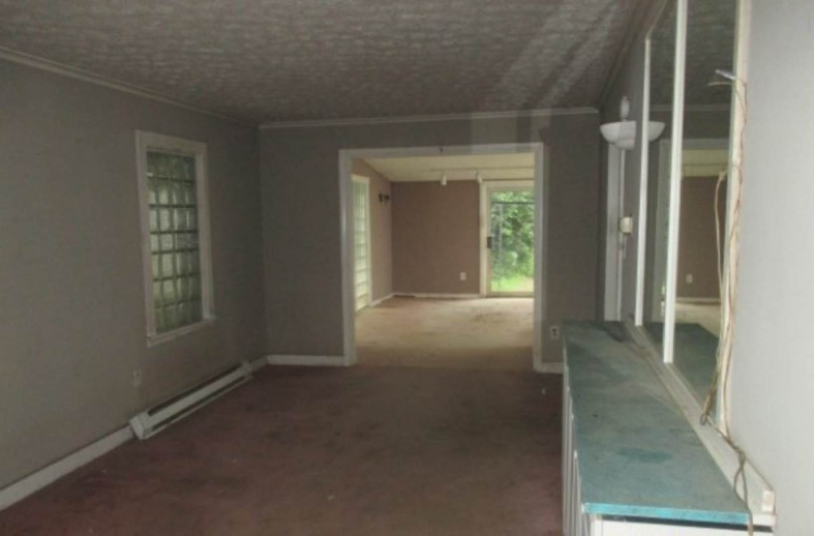 47 Summit St, Fairport, NY 14450 (Sold NYStateMLS Listing 10514065)