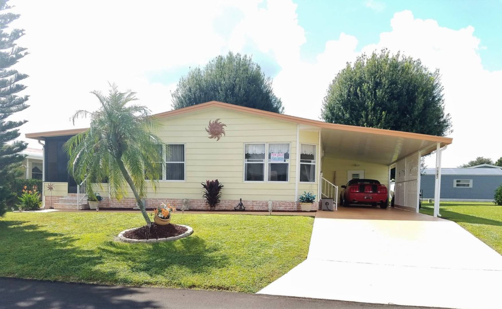 1587 VALIANT DR, LAKELAND, FL 33810 (Sold NYStateMLS Listing 10540714)