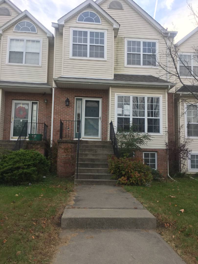 359 Verplanck Ave., Beacon, NY 12508 (Rented NYStateMLS Listing 10551408)
