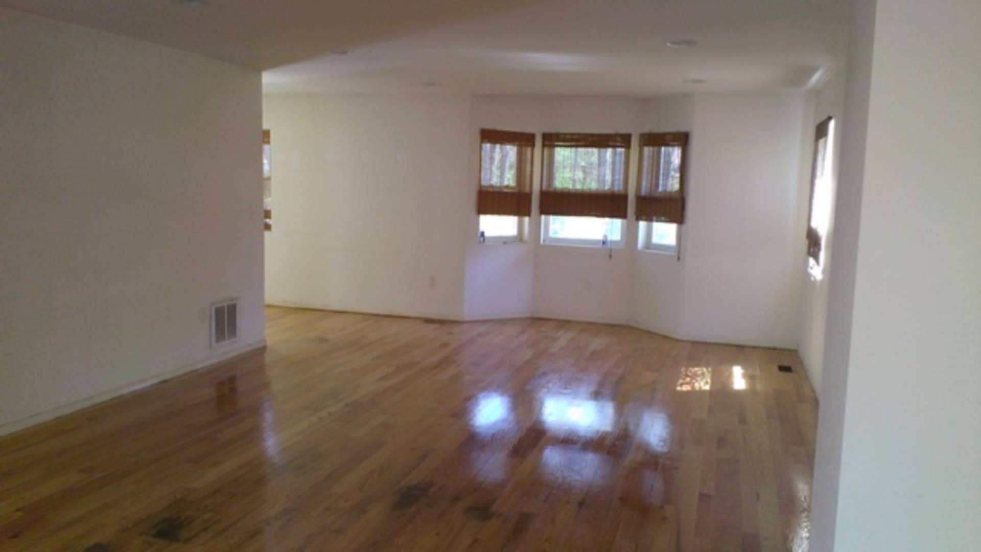 Frost Pond Rd, Glen Cove, NY 11542 (Rented NYStateMLS Listing 10560051)