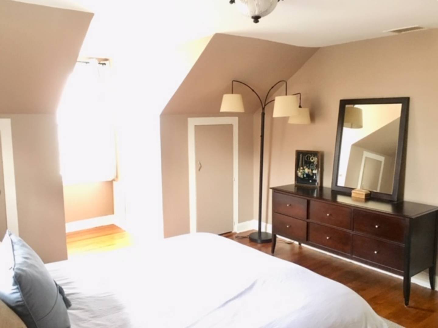 218 Delancey Ave 2, Mamaroneck, NY 10543 (Off Market NYStateMLS