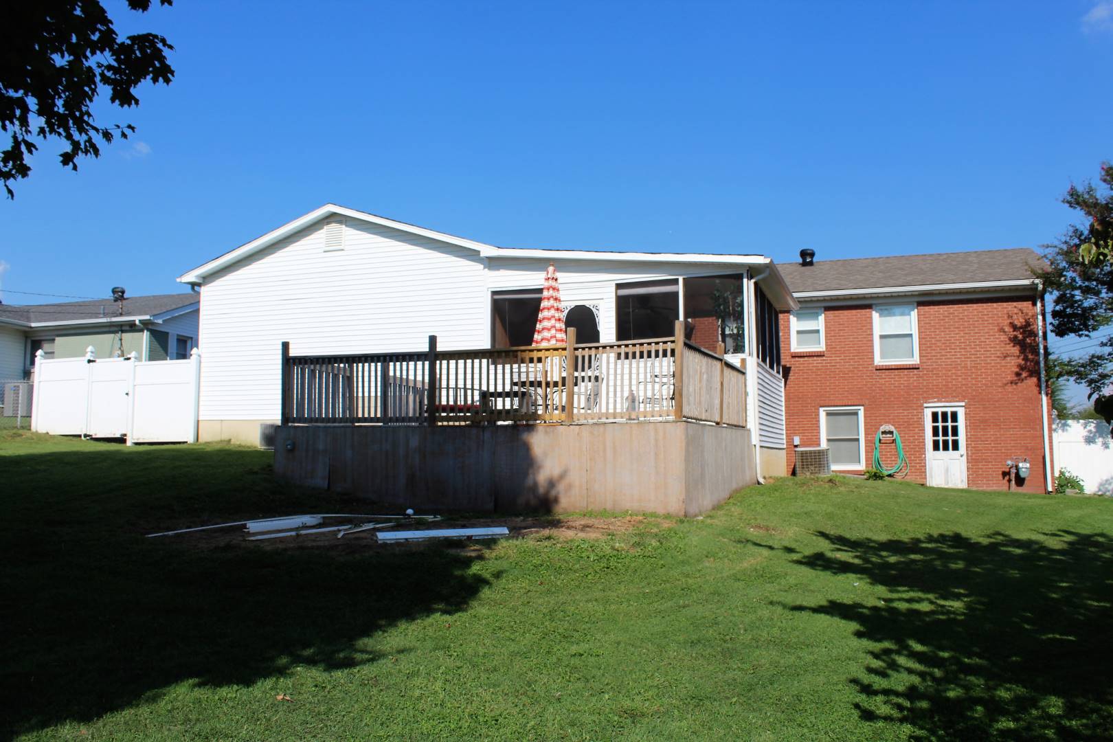 315 Lexington, Glasgow, KY 42141 (Sold NYStateMLS Listing 10577591)
