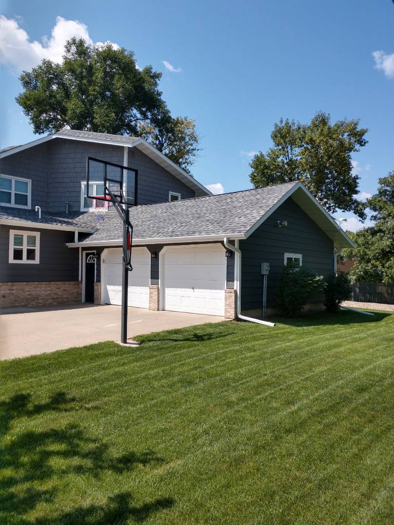 1011 9th Ave, Mountain Lake, MN 56159 (Sold MyStateMLS Listing 10577996)
