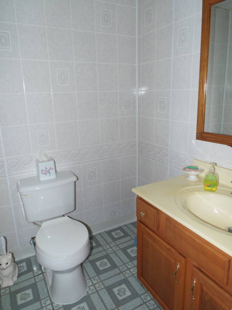 807 Lawman Ave, Bridgeport, WV 26330 (Sold NYStateMLS Listing 10599716)