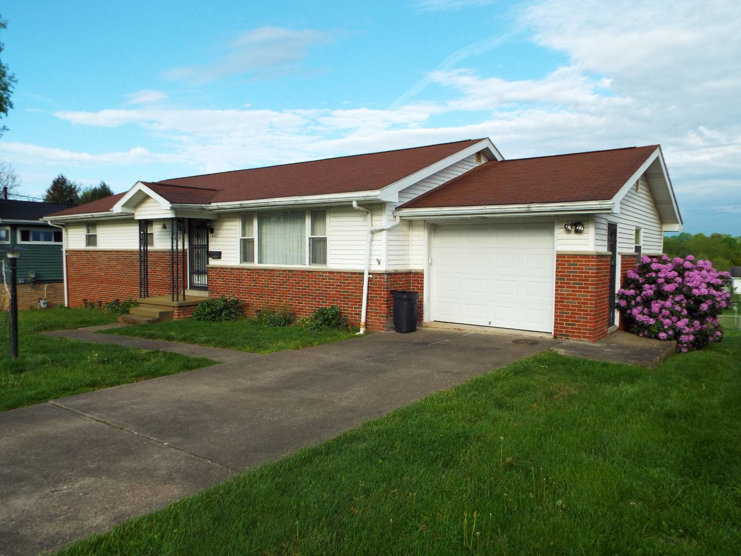 807 Lawman Ave, Bridgeport, WV 26330 (Sold NYStateMLS Listing 10599716)