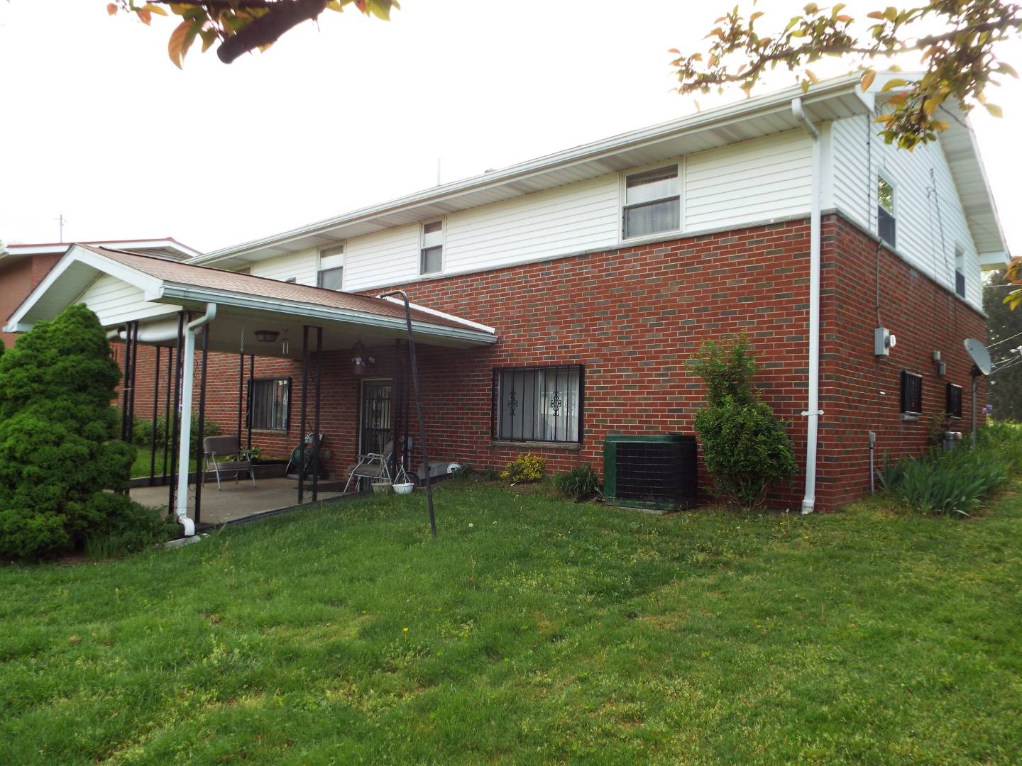 807 Lawman Ave, Bridgeport, WV 26330 (Sold NYStateMLS Listing 10599716)