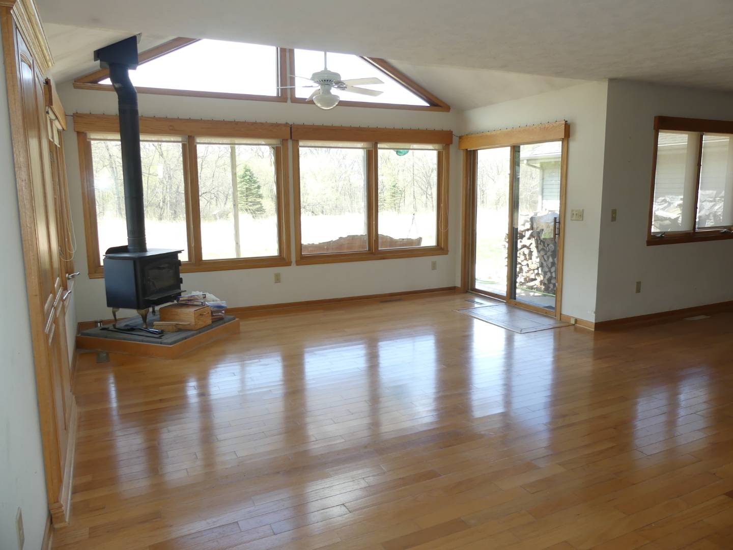 15052 White School Road, South Beloit, IL 61080 (Sold MyStateMLS