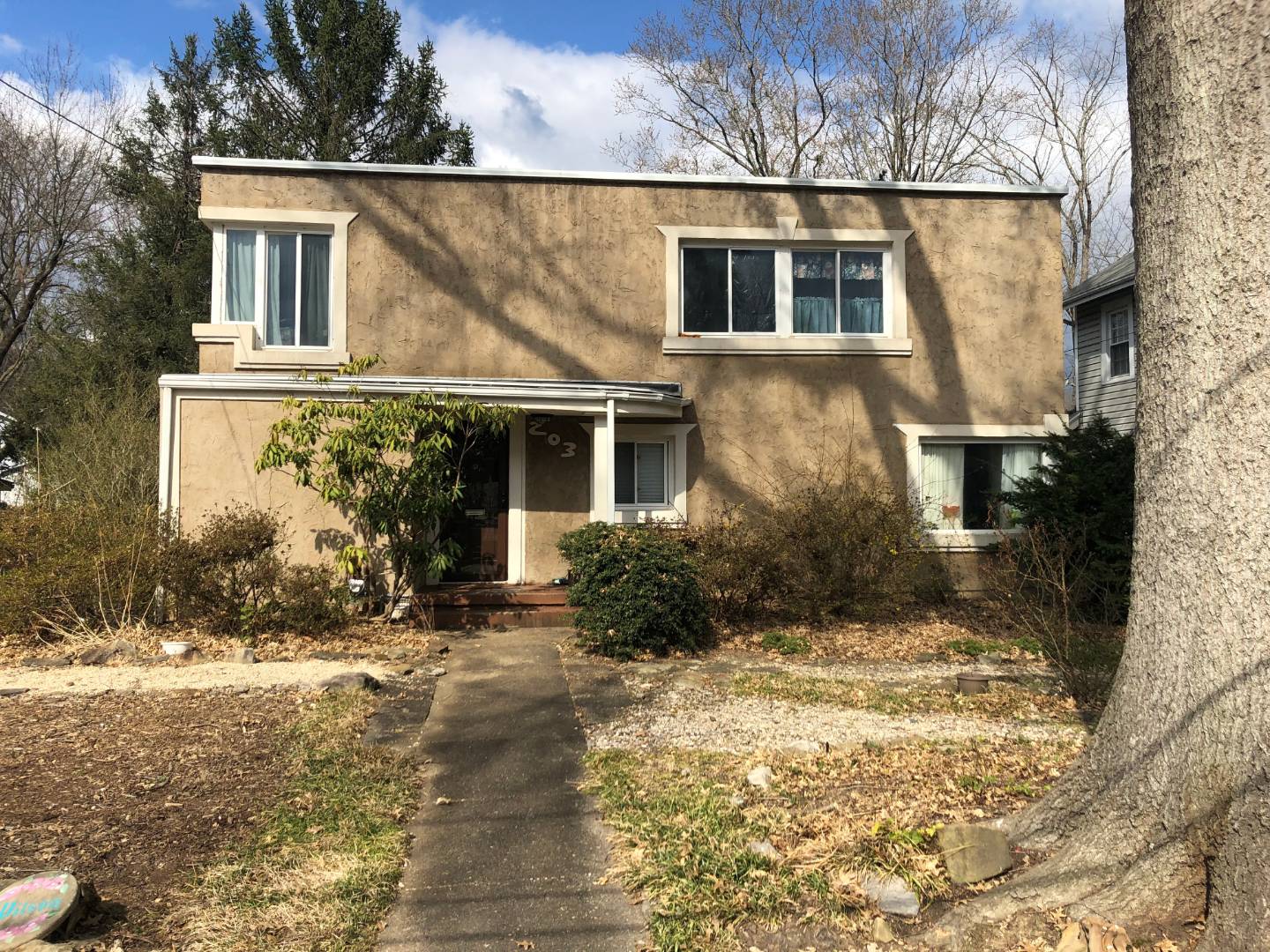 203 28th Street SE, Kanawha City, WV 25304 (Off Market NYStateMLS Listing 10590187)