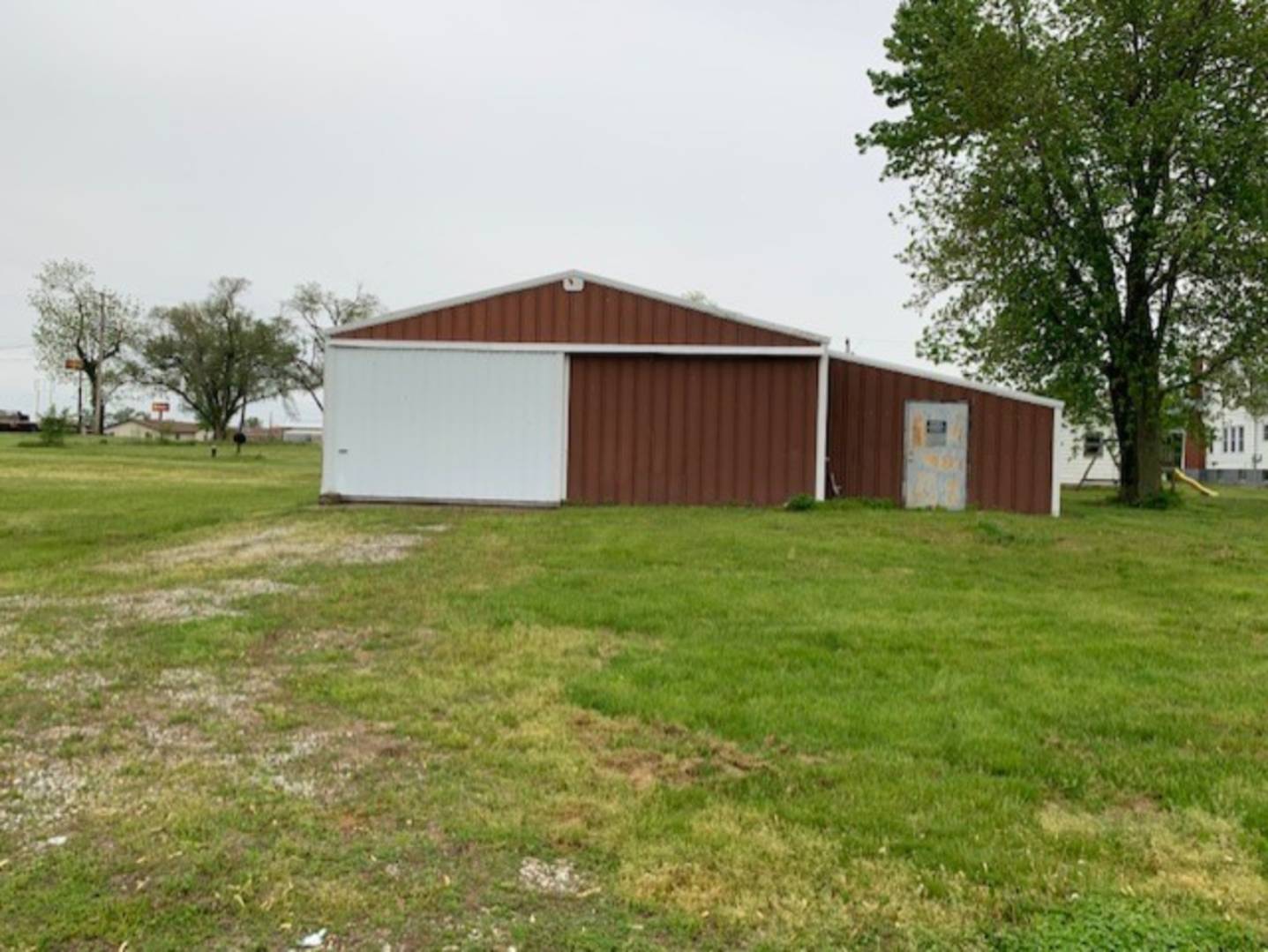 4 Hart Drive, Beardstown, IL 62618 (Sold NYStateMLS Listing #10603330)